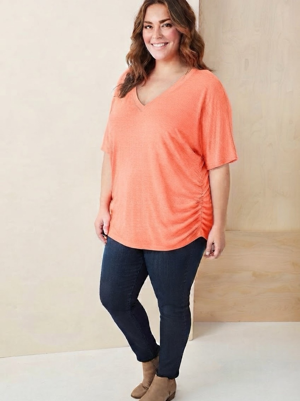 NWT WIHOLL Peach V-Neck Ruched Sides Short Sleeve Top Plus 3x